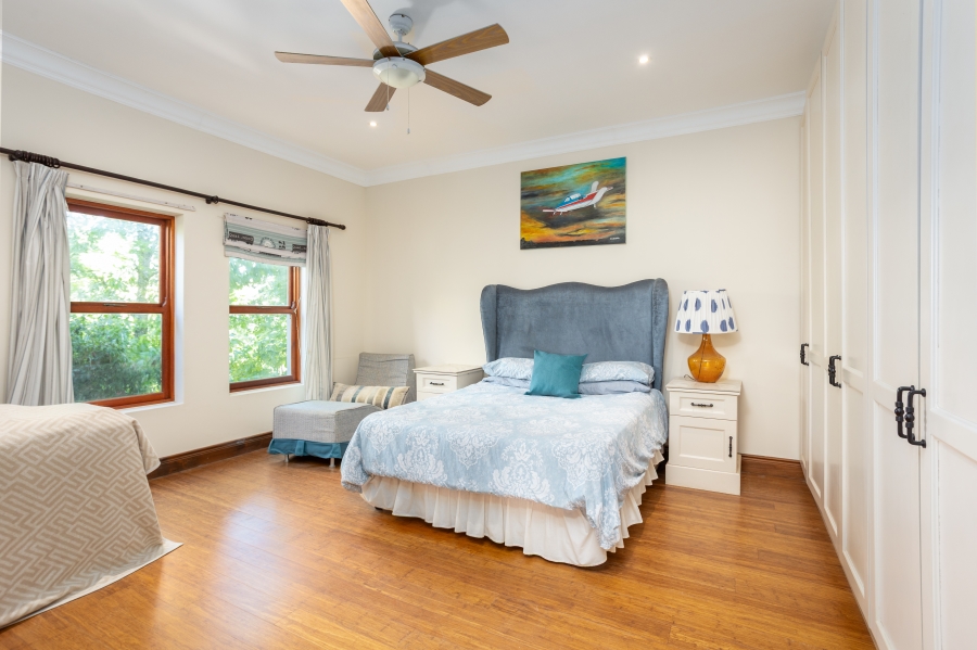 5 Bedroom Property for Sale in Val De Vie Estate Western Cape